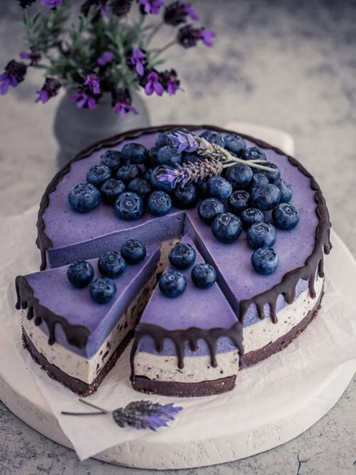 black current cake